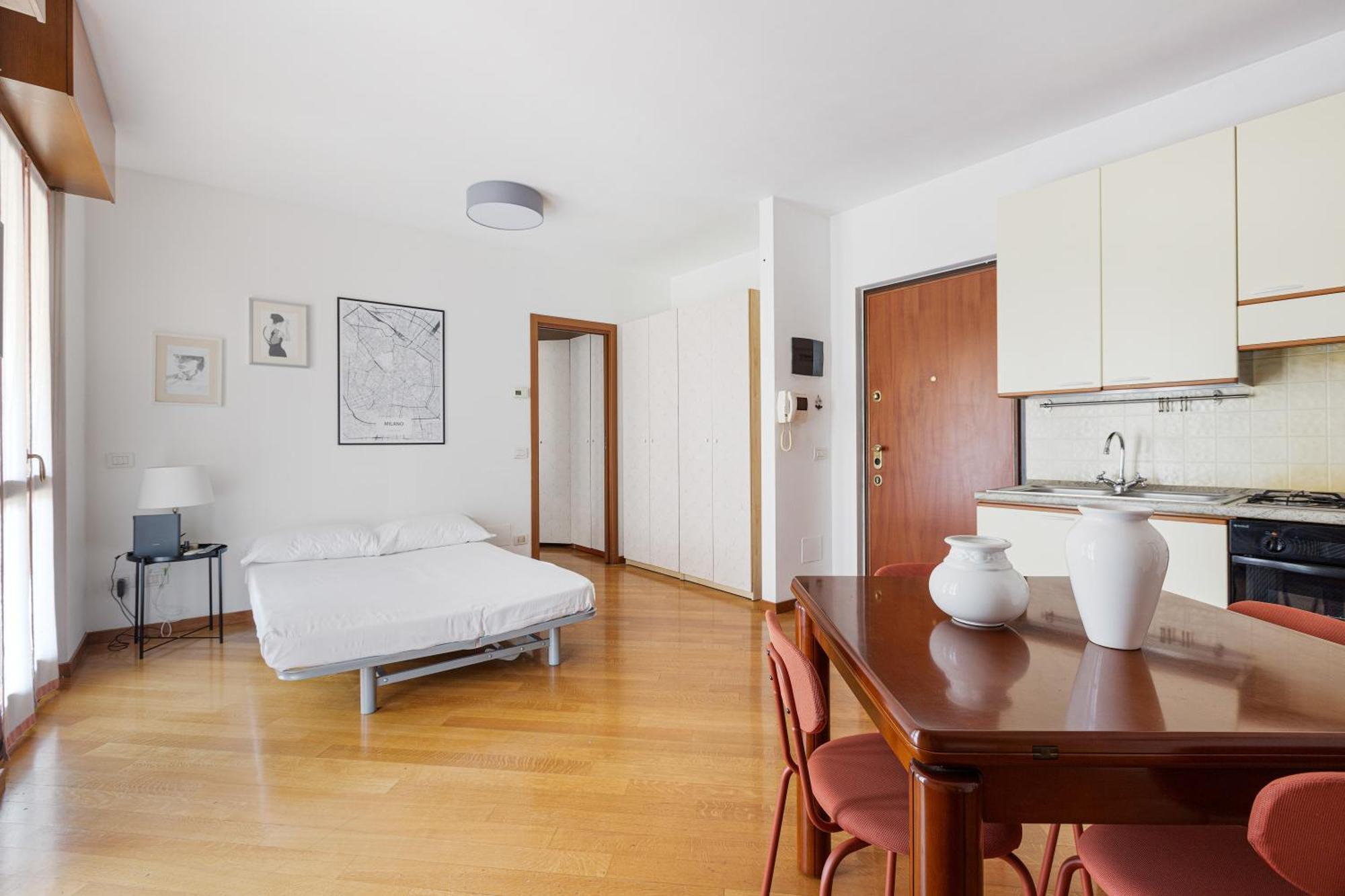 Cosy Studio With Balcony & Private Garage Μιλάνο Εξωτερικό φωτογραφία