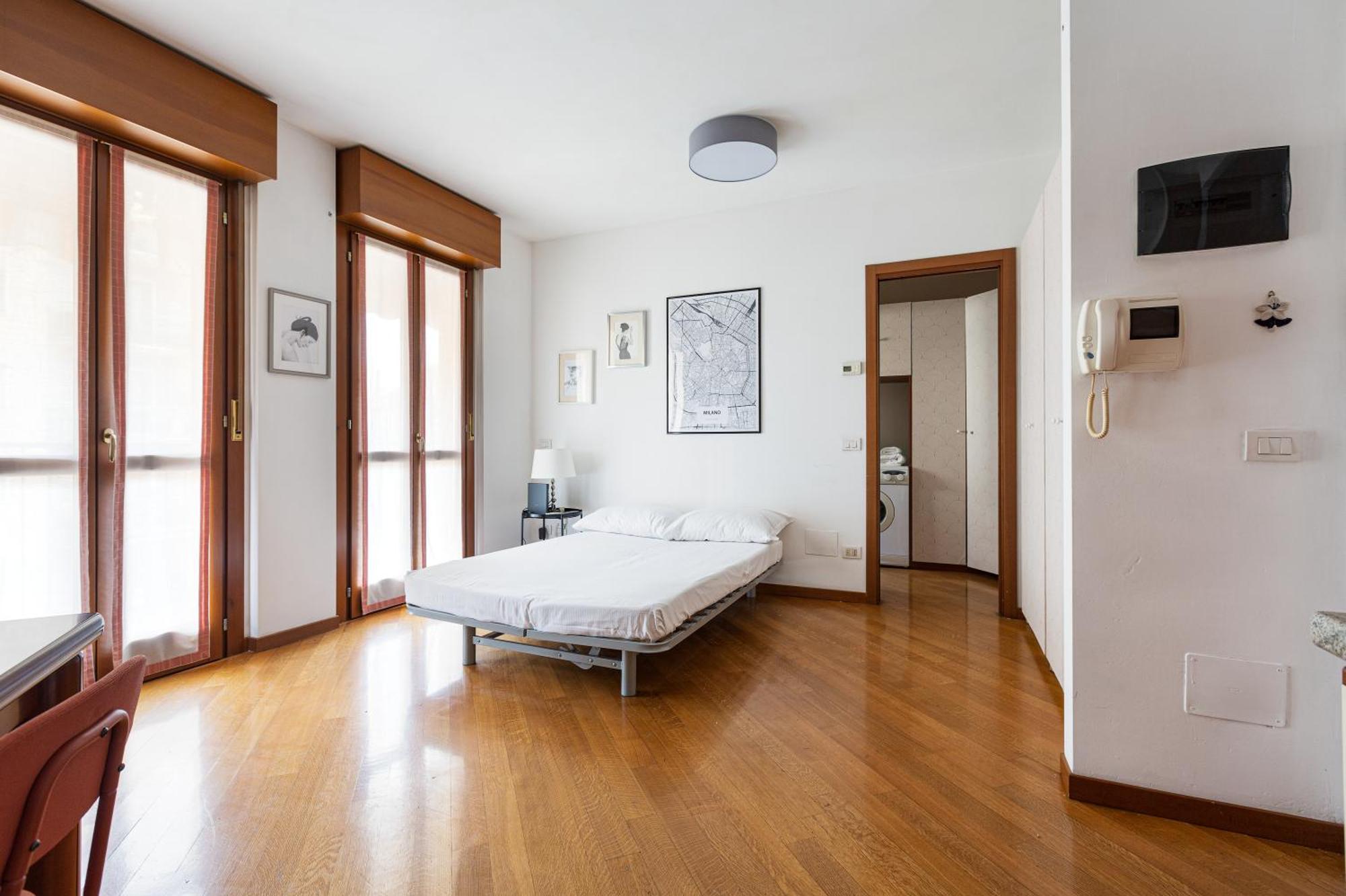Cosy Studio With Balcony & Private Garage Μιλάνο Εξωτερικό φωτογραφία