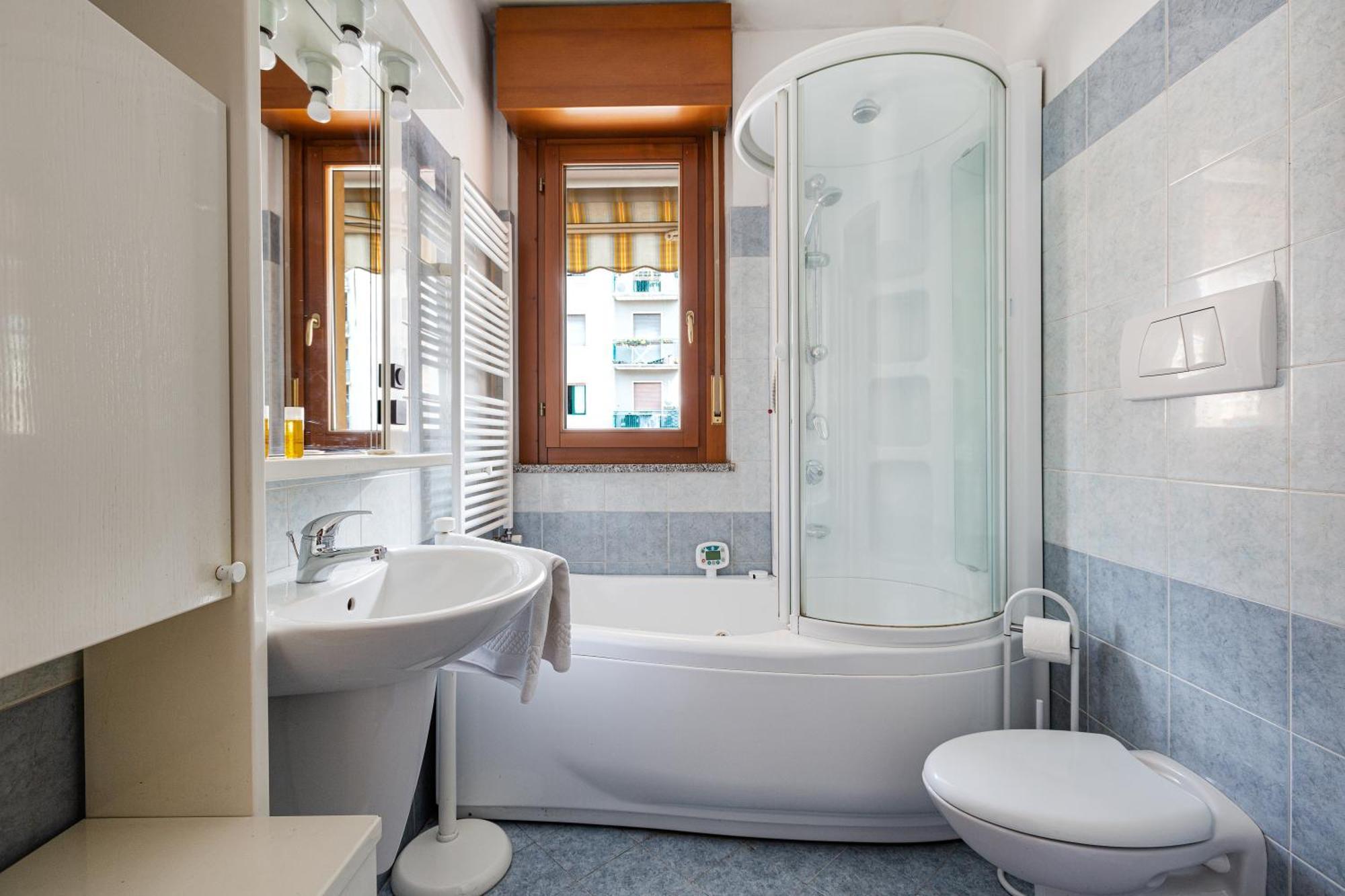 Cosy Studio With Balcony & Private Garage Μιλάνο Εξωτερικό φωτογραφία
