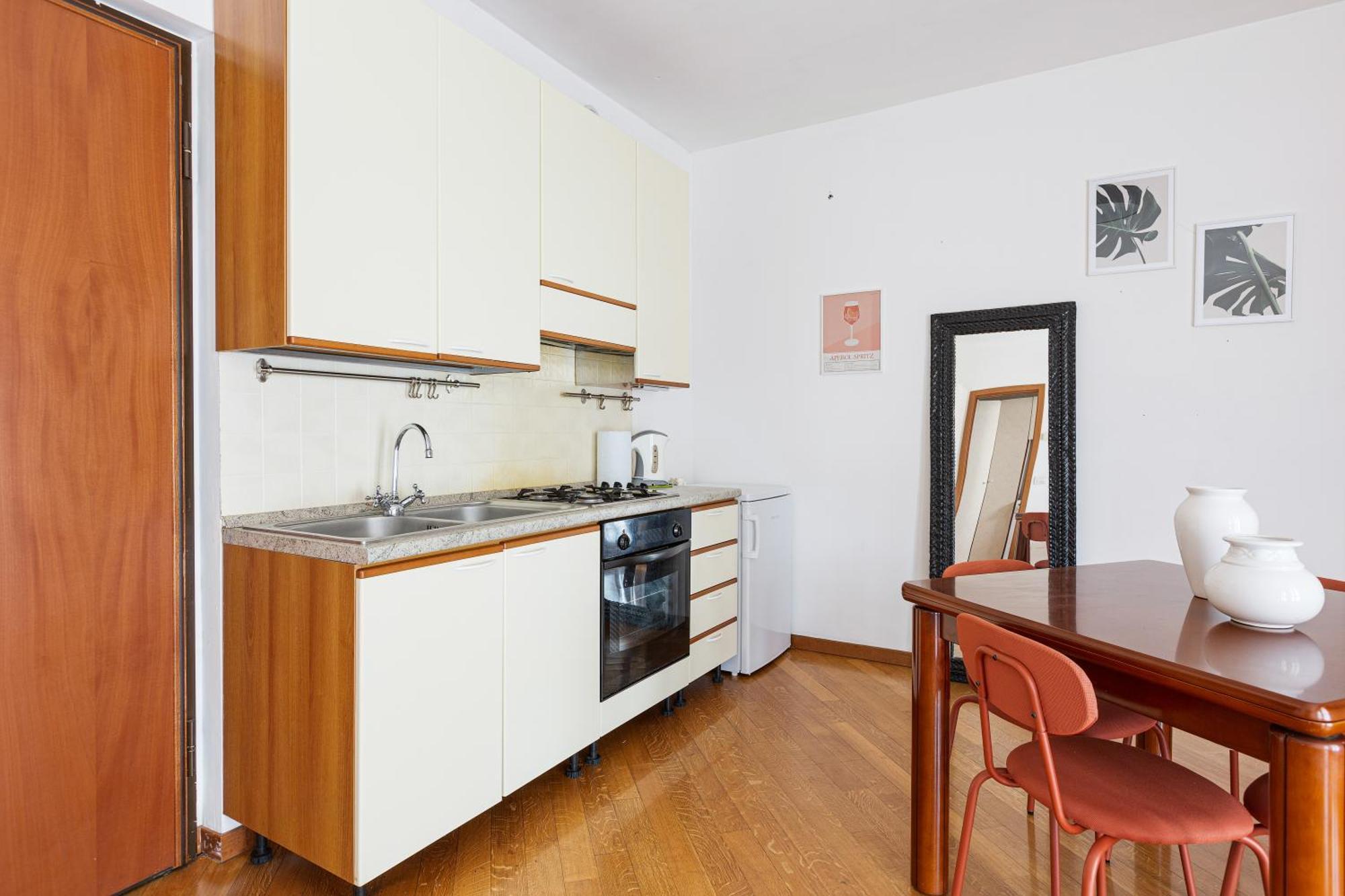 Cosy Studio With Balcony & Private Garage Μιλάνο Εξωτερικό φωτογραφία
