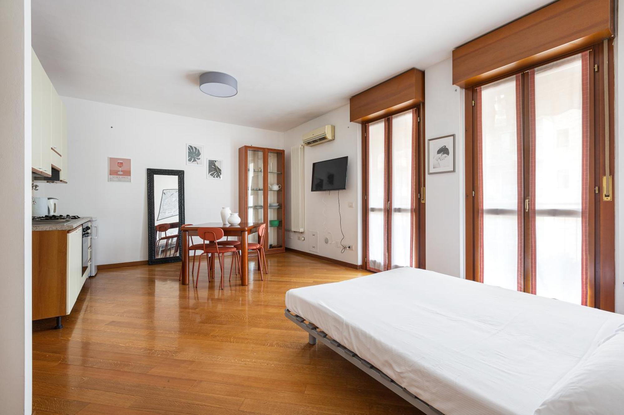 Cosy Studio With Balcony & Private Garage Μιλάνο Εξωτερικό φωτογραφία