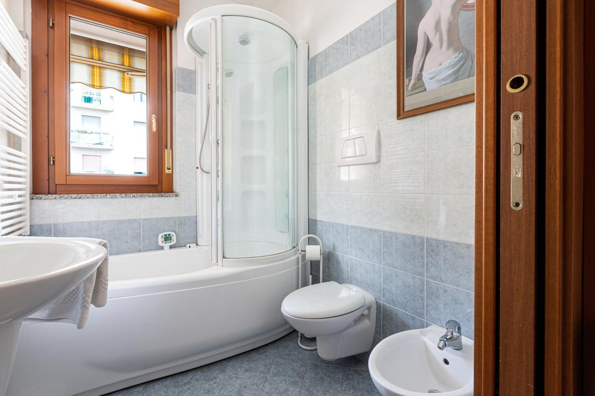 Cosy Studio With Balcony & Private Garage Μιλάνο Εξωτερικό φωτογραφία