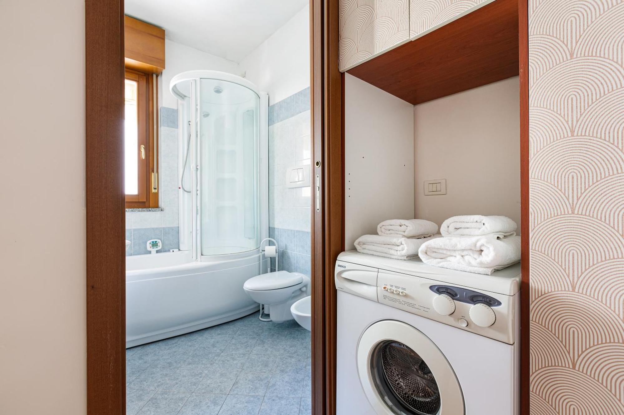 Cosy Studio With Balcony & Private Garage Μιλάνο Εξωτερικό φωτογραφία